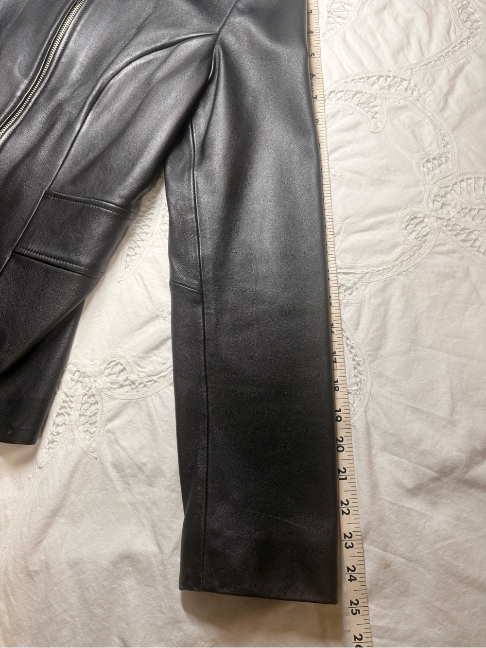 Express 100% Genuine Leather Black Zip Front Fitted Jacket Y2K Minimalist Sz 6 - Picture 12 of 12